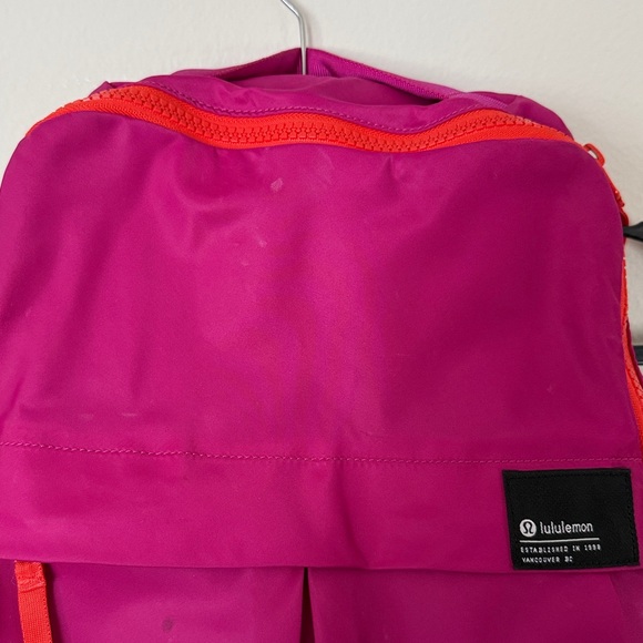 Lululemon backpack - Picture 4 of 10